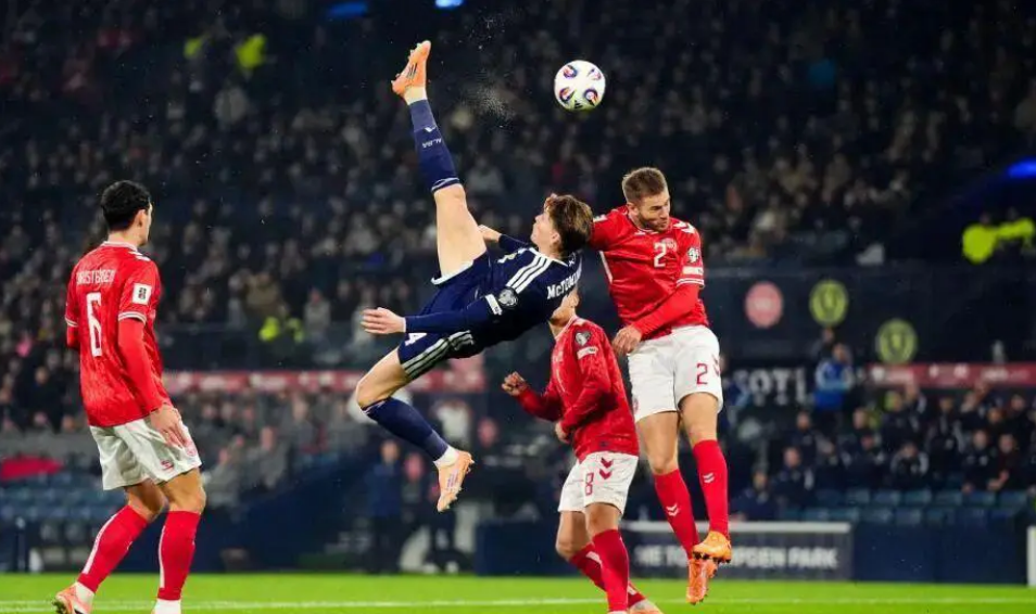 拉什福德超,越范佩西,成为曼联队,开云365,KaiYun365,开云365注册网址,开云365app,开云365官网,开云365网站,开云365下载