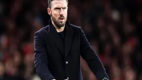 PS6玩家面临2035年漫长等待：内存危机下的幽默反思！